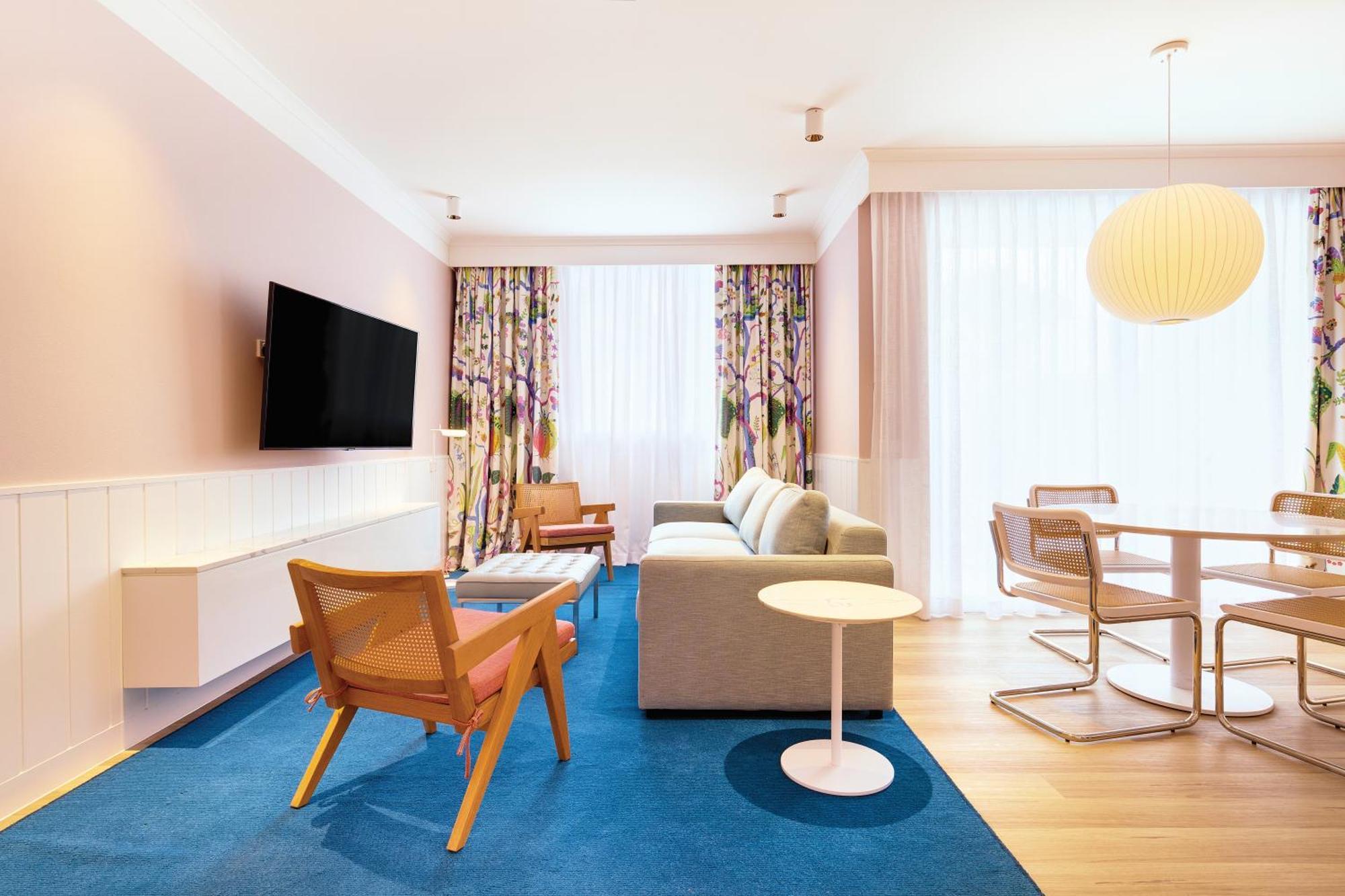 Adina Apartment Hotel Chippendale Сидни Екстериор снимка