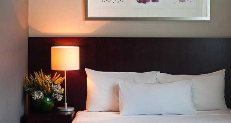 Adina Apartment Hotel Chippendale Сидни Екстериор снимка