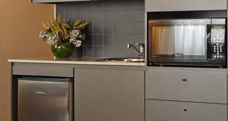 Adina Apartment Hotel Chippendale Сидни Екстериор снимка
